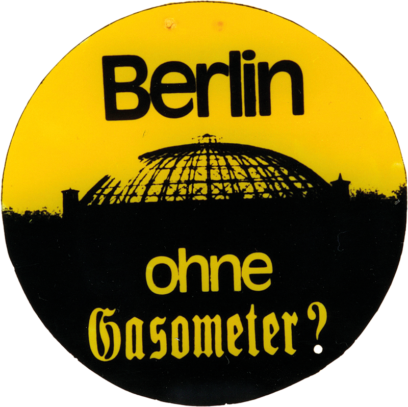 Illegal hergestellter Aufkleber, 1984. Der Umgang der DDR-Staatsmacht mit den Protesten der Bürger:innen gegen die Sprengung der Gasometer gab vielen einen Anstoß für oppositionelles Engagement.